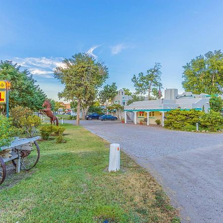 Cornado Motel -Nostalgic Adobe Motel- Pueblo Ngoại thất bức ảnh